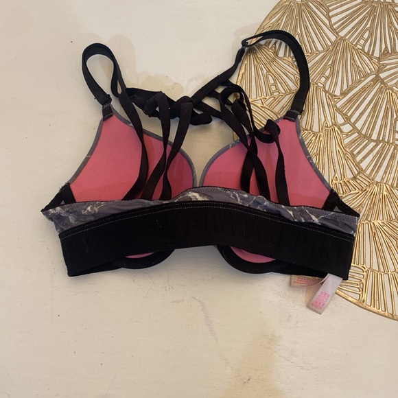 Victoria’s Secret bra - Picture 2 of 2